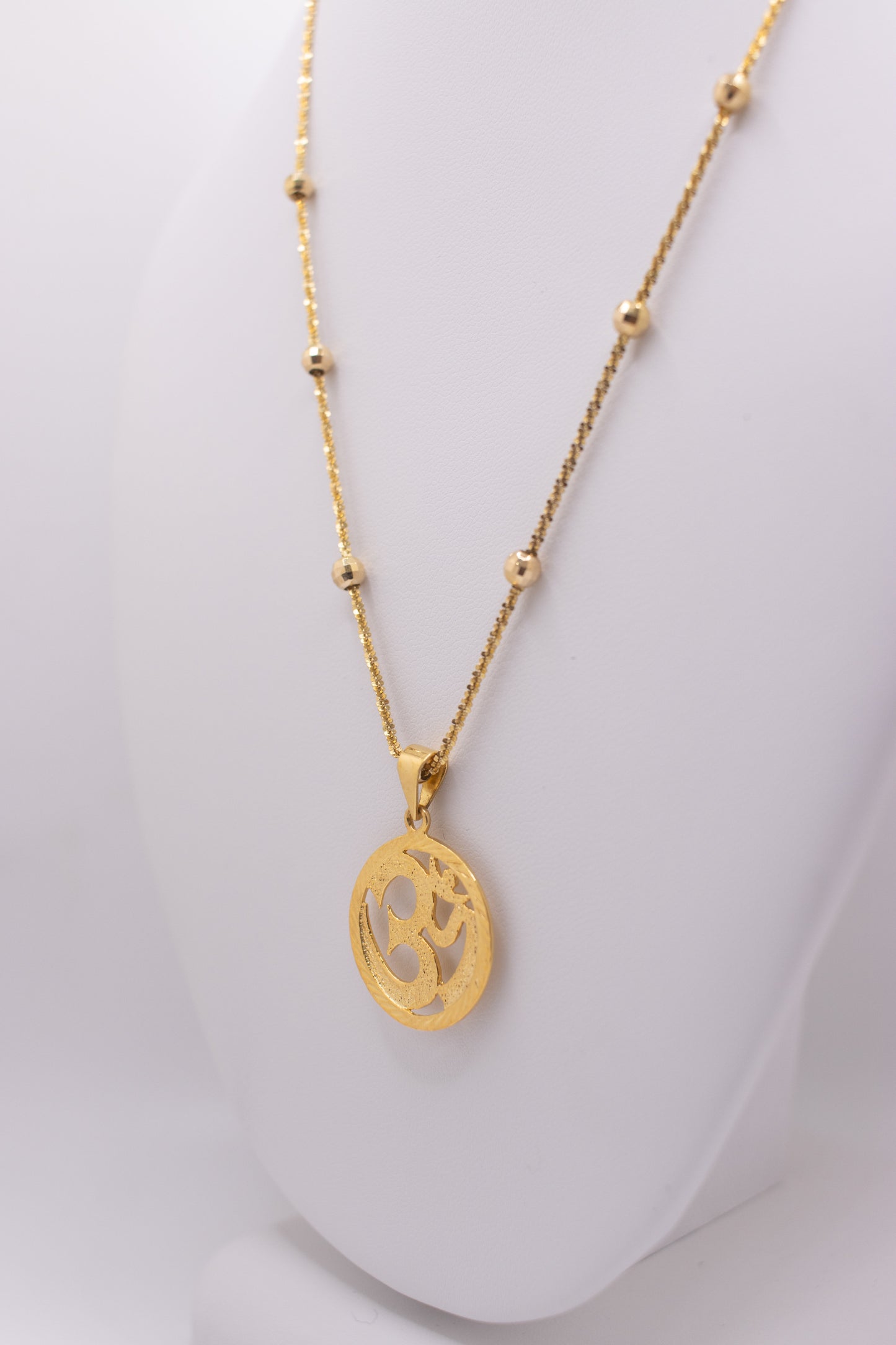 Ohm Pendant & Necklace